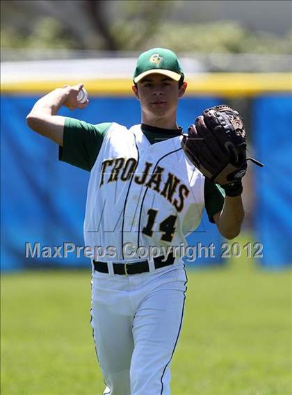 Thumbnail 3 in Castro Valley @ Acalanes photogallery.