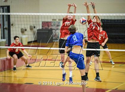 Thumbnail 2 in Trinity Valley vs St. John's photogallery.