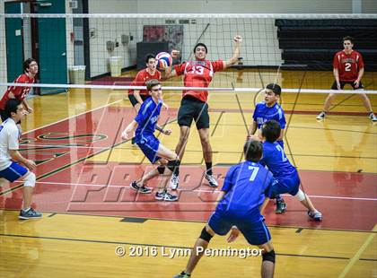 Thumbnail 3 in Trinity Valley vs St. John's photogallery.