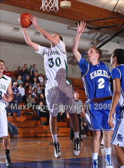 Thumbnail 3 in Poway vs Santa Margarita (MaxPreps Holiday Classic) photogallery.