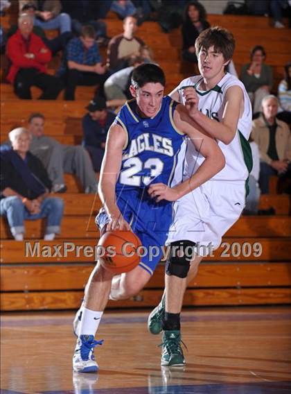 Thumbnail 1 in Poway vs Santa Margarita (MaxPreps Holiday Classic) photogallery.