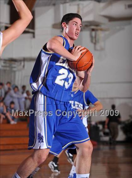 Thumbnail 1 in Poway vs Santa Margarita (MaxPreps Holiday Classic) photogallery.