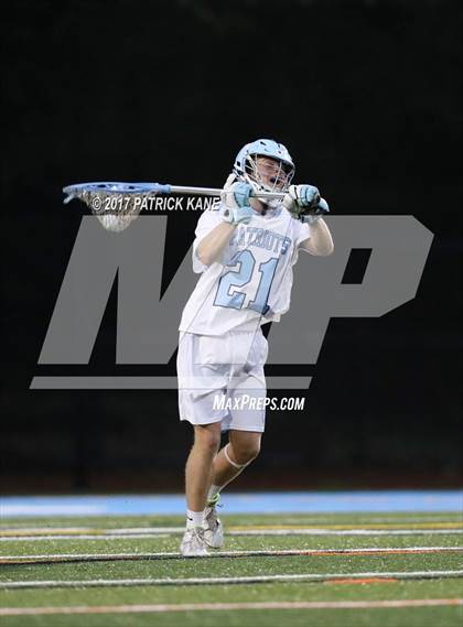 Thumbnail 3 in McLean @ Yorktown photogallery.