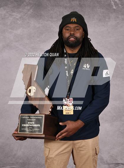Thumbnail 1 in Mater Dei Catholic (CIF State D2-AA Awards)  photogallery.