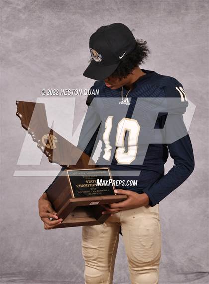 Thumbnail 1 in Mater Dei Catholic (CIF State D2-AA Awards)  photogallery.