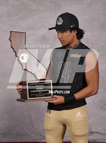 Thumbnail 2 in Mater Dei Catholic (CIF State D2-AA Awards)  photogallery.