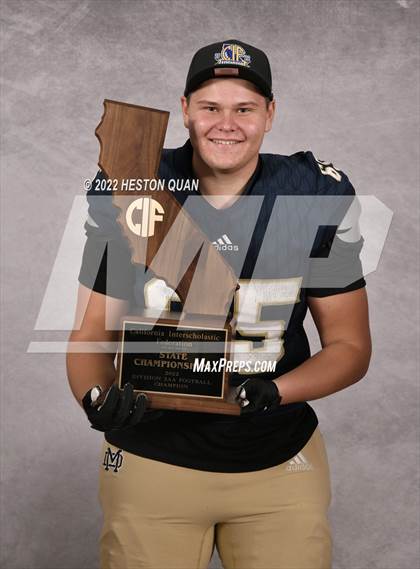 Thumbnail 2 in Mater Dei Catholic (CIF State D2-AA Awards)  photogallery.