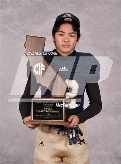 Thumbnail 3 in Mater Dei Catholic (CIF State D2-AA Awards)  photogallery.