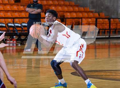 Thumbnail 1 in Dallas HSAA Blue vs. Advanced Preparatory International (DFW Challenge) photogallery.