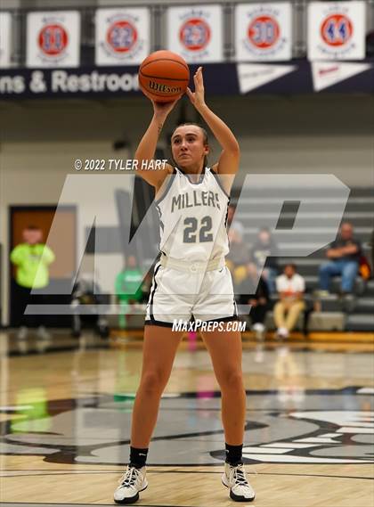 Thumbnail 2 in South Bend Washington vs. Noblesville (Sneakers for Santa Shootout) photogallery.