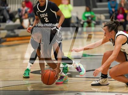 Thumbnail 2 in South Bend Washington vs. Noblesville (Sneakers for Santa Shootout) photogallery.