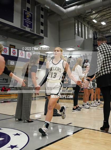 Thumbnail 2 in South Bend Washington vs. Noblesville (Sneakers for Santa Shootout) photogallery.