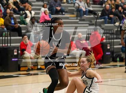 Thumbnail 2 in South Bend Washington vs. Noblesville (Sneakers for Santa Shootout) photogallery.