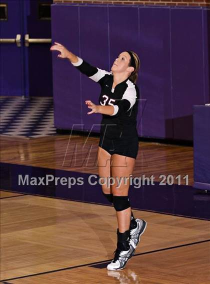 Thumbnail 3 in Morristown-Hamblen West vs Morristown-Hamblem East  (D Semifinals) photogallery.