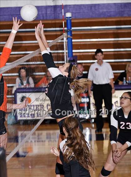 Thumbnail 2 in Morristown-Hamblen West vs Morristown-Hamblem East  (D Semifinals) photogallery.