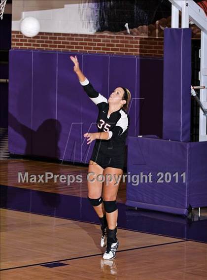 Thumbnail 3 in Morristown-Hamblen West vs Morristown-Hamblem East  (D Semifinals) photogallery.