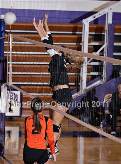 Thumbnail 3 in Morristown-Hamblen West vs Morristown-Hamblem East  (D Semifinals) photogallery.