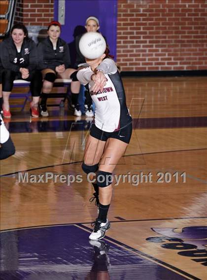 Thumbnail 2 in Morristown-Hamblen West vs Morristown-Hamblem East  (D Semifinals) photogallery.