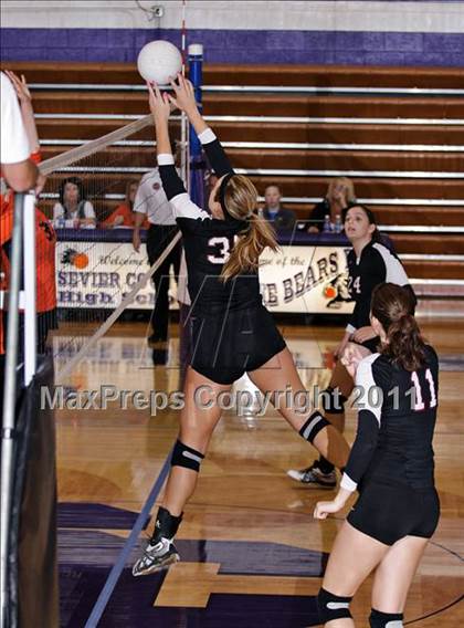 Thumbnail 1 in Morristown-Hamblen West vs Morristown-Hamblem East  (D Semifinals) photogallery.