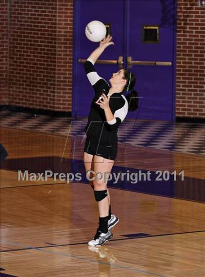 Thumbnail 2 in Morristown-Hamblen West vs Morristown-Hamblem East  (D Semifinals) photogallery.