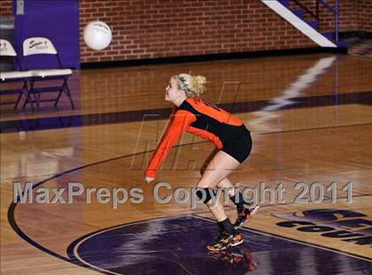 Thumbnail 1 in Morristown-Hamblen West vs Morristown-Hamblem East  (D Semifinals) photogallery.