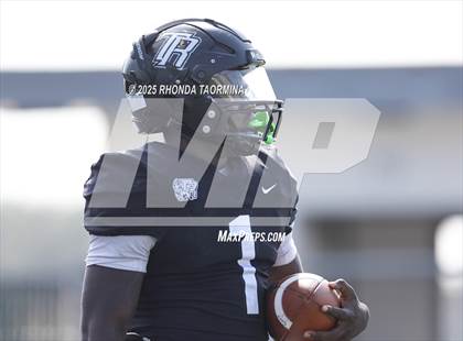 Thumbnail 3 in Lamar Consolidated @ Randle photogallery.