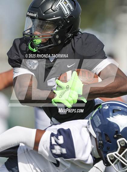 Thumbnail 2 in Lamar Consolidated @ Randle photogallery.