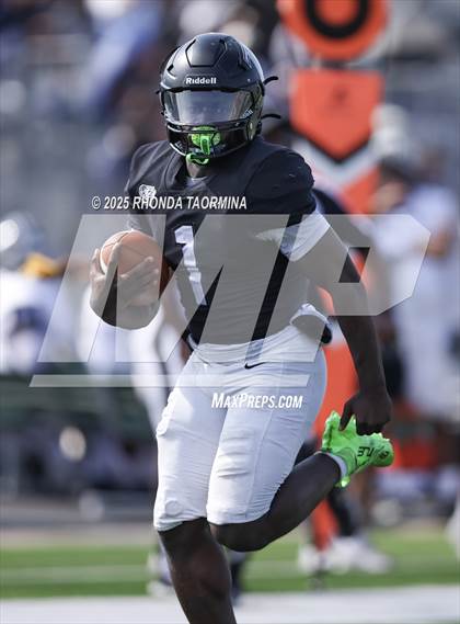 Thumbnail 3 in Lamar Consolidated @ Randle photogallery.