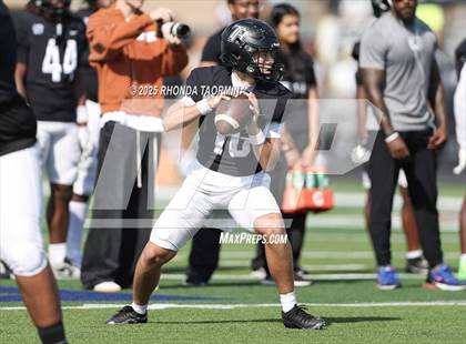 Thumbnail 3 in Lamar Consolidated @ Randle photogallery.