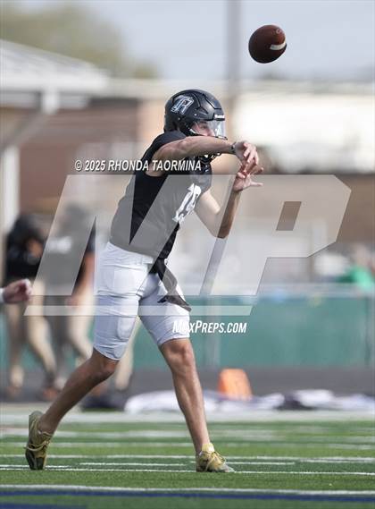 Thumbnail 2 in Lamar Consolidated @ Randle photogallery.