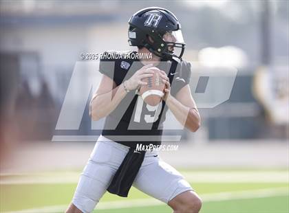 Thumbnail 3 in Lamar Consolidated @ Randle photogallery.