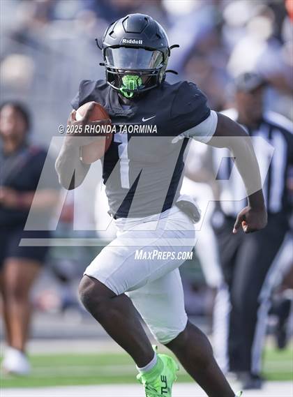 Thumbnail 1 in Lamar Consolidated @ Randle photogallery.