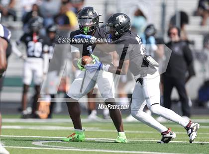 Thumbnail 2 in Lamar Consolidated @ Randle photogallery.