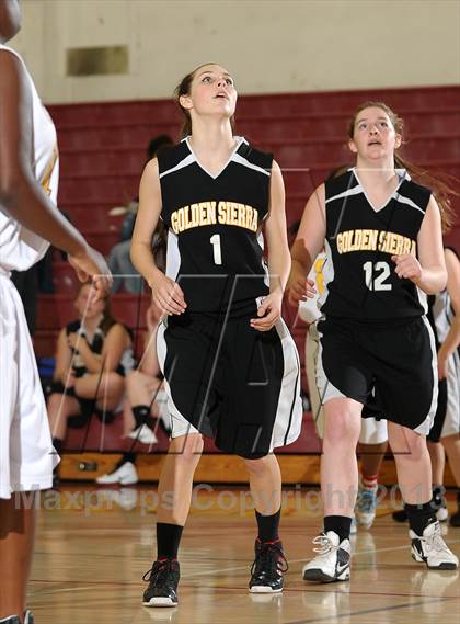 Thumbnail 3 in Golden Sierra @ Encina Prep photogallery.