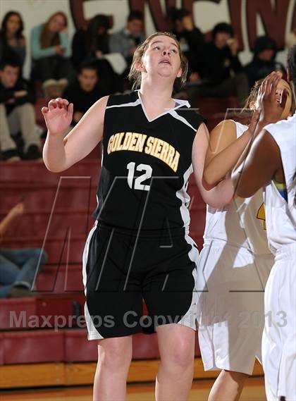 Thumbnail 1 in Golden Sierra @ Encina Prep photogallery.