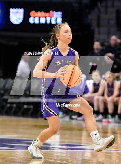 Thumbnail 2 in Bear River vs. Bret Harte (CIF SJS D5 Final) photogallery.
