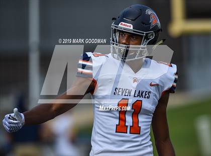 Thumbnail 3 in Seven Lakes @ Houston Heights photogallery.