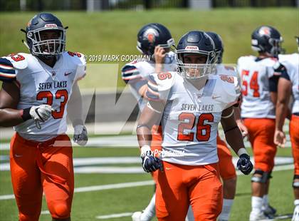Thumbnail 1 in Seven Lakes @ Houston Heights photogallery.