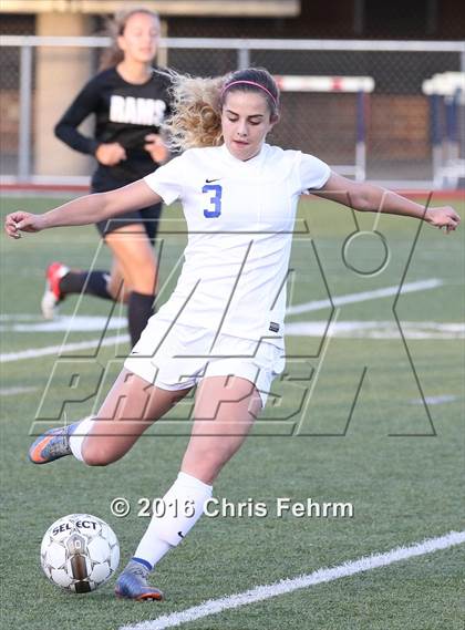 Thumbnail 1 in Green Mountain vs. Rampart  photogallery.