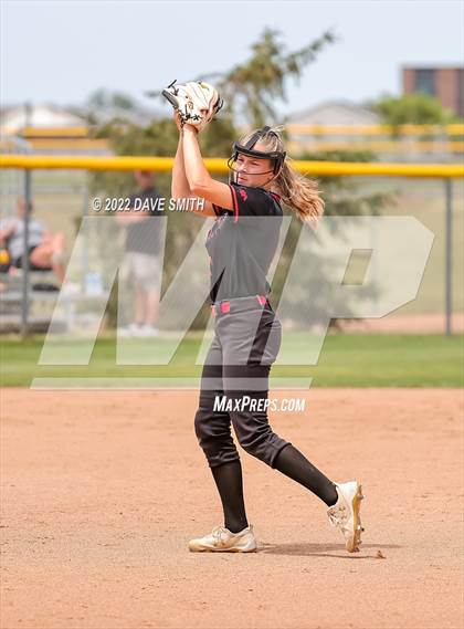 Thumbnail 3 in Mid-Prairie vs Linn-Mar (Linn-Mar / Alburnett Tournament) photogallery.