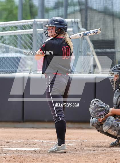 Thumbnail 1 in Mid-Prairie vs Linn-Mar (Linn-Mar / Alburnett Tournament) photogallery.
