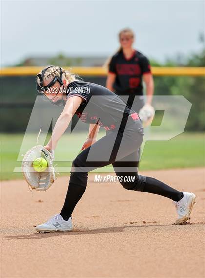 Thumbnail 3 in Mid-Prairie vs Linn-Mar (Linn-Mar / Alburnett Tournament) photogallery.