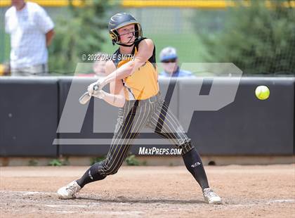 Thumbnail 1 in Mid-Prairie vs Linn-Mar (Linn-Mar / Alburnett Tournament) photogallery.