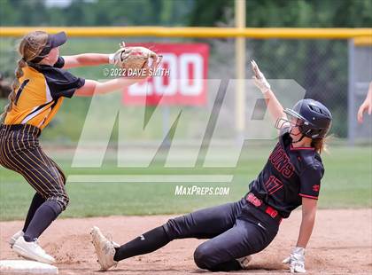 Thumbnail 1 in Mid-Prairie vs Linn-Mar (Linn-Mar / Alburnett Tournament) photogallery.