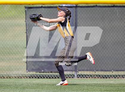 Thumbnail 3 in Mid-Prairie vs Linn-Mar (Linn-Mar / Alburnett Tournament) photogallery.