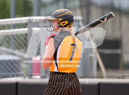 Thumbnail 3 in Mid-Prairie vs Linn-Mar (Linn-Mar / Alburnett Tournament) photogallery.