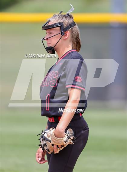 Thumbnail 3 in Mid-Prairie vs Linn-Mar (Linn-Mar / Alburnett Tournament) photogallery.