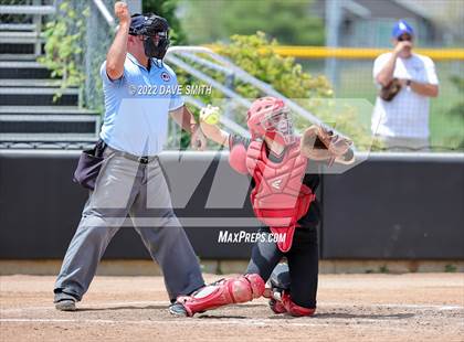 Thumbnail 2 in Mid-Prairie vs Linn-Mar (Linn-Mar / Alburnett Tournament) photogallery.