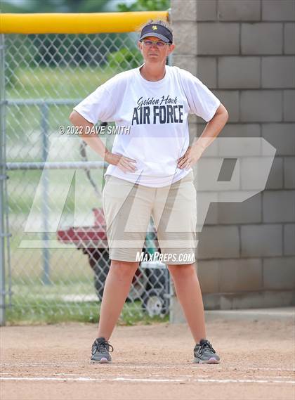 Thumbnail 3 in Mid-Prairie vs Linn-Mar (Linn-Mar / Alburnett Tournament) photogallery.