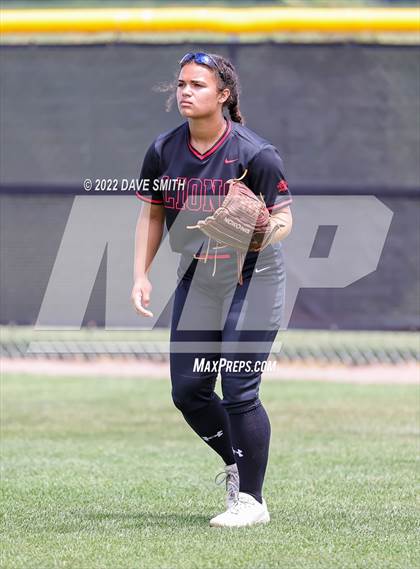 Thumbnail 1 in Mid-Prairie vs Linn-Mar (Linn-Mar / Alburnett Tournament) photogallery.
